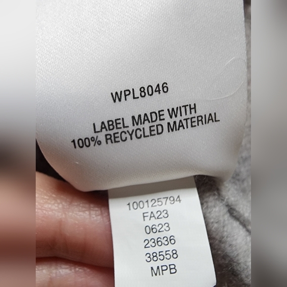 100% Cashmere Charter Club Luxury Vneck Gray HEAVYWEIGHT sweater! MEDIUM - Picture 6 of 7